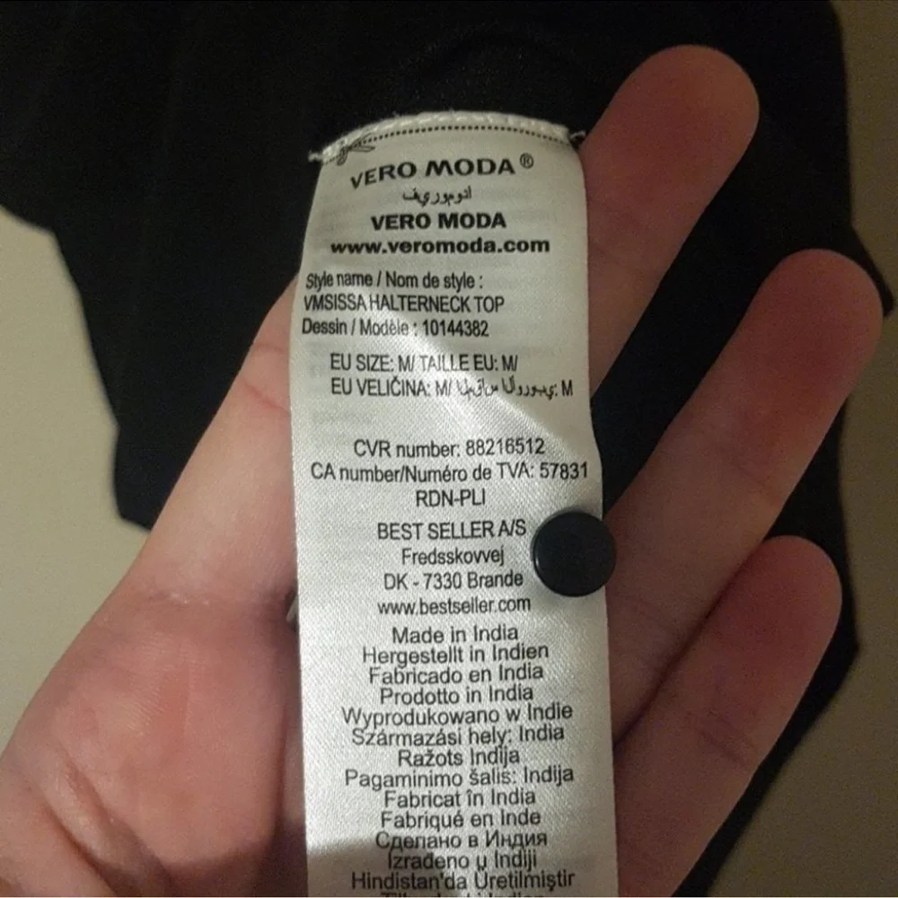 Vero Moda Black Tank Top with Silver Accents - Picture 4 of 6